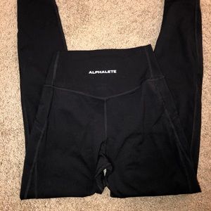 alphalete surface pocket legging